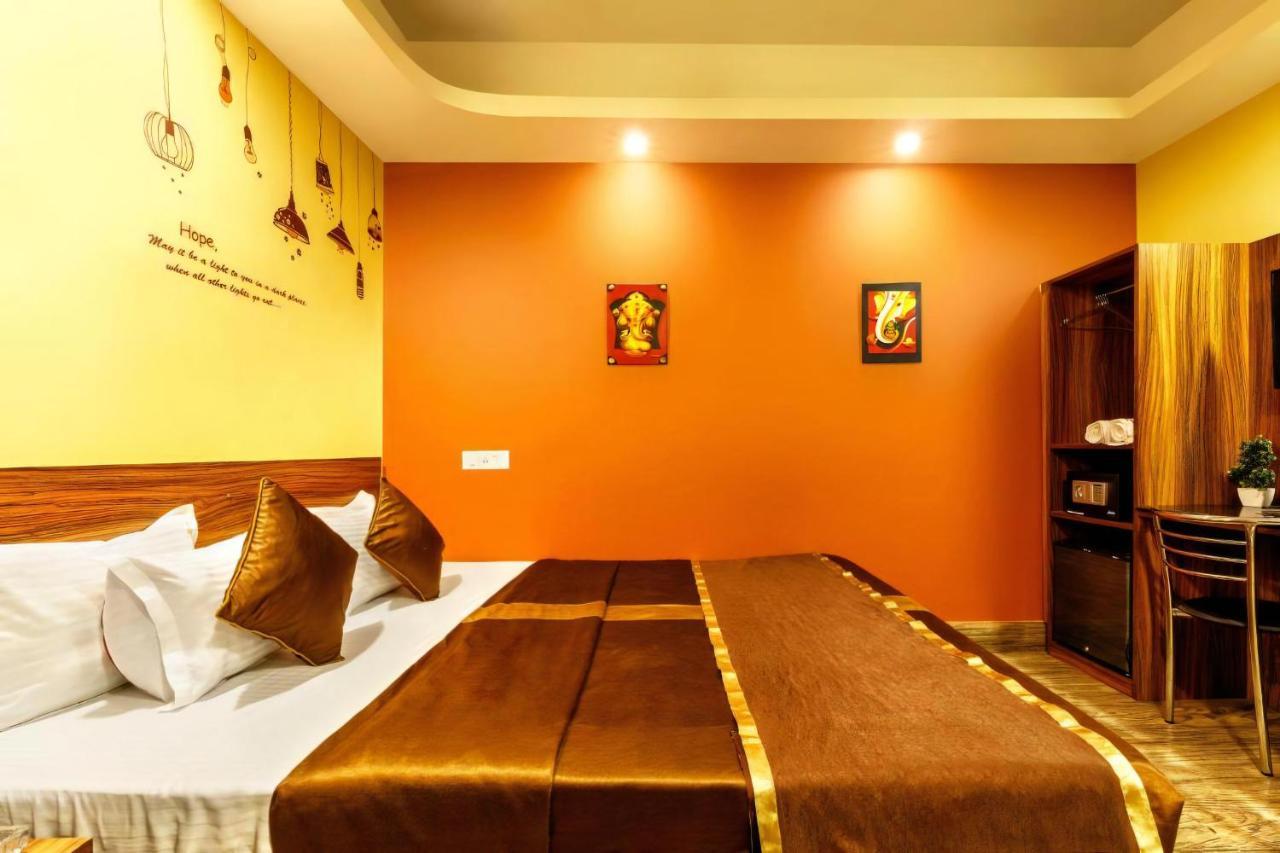 The Silverline Hotel Kalkutta Exterior foto